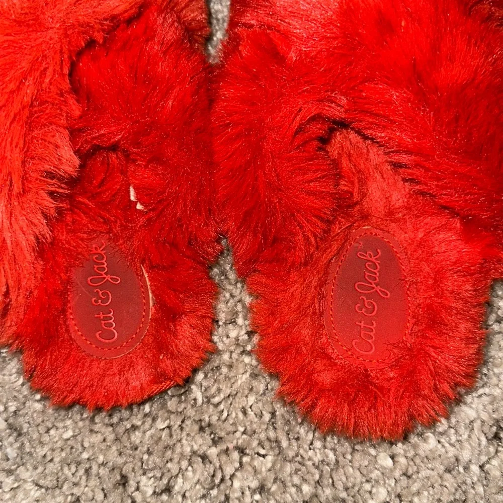 Cat & Jack Slippers